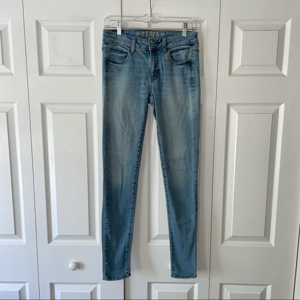 AE Light Wash Jegging